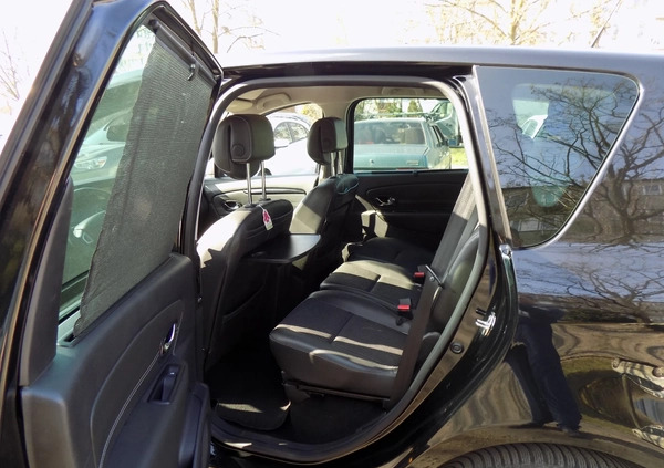 Renault Scenic cena 23000 przebieg: 205800, rok produkcji 2012 z Radomsko małe 232